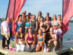 427228_10150948675712757_1704683638_n